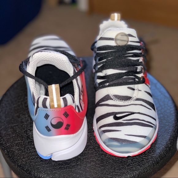 Nike Air Presto (South Korea) (2020) - Picture 3 of 6